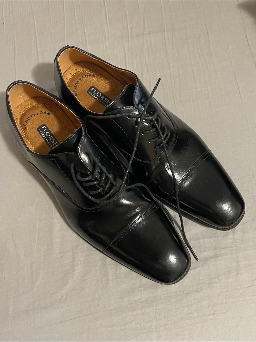 Florsheim Black Leather Cap-Toe Lace-Up Dress Oxfords